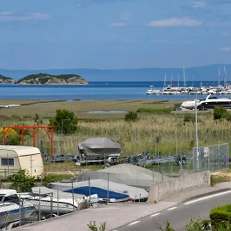 Belissima Deluxe Apartment Supetarska Draga